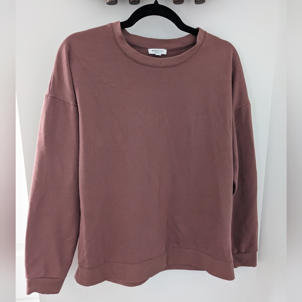 Reitmans Women's Mauve Crewneck Sweater - Size US M